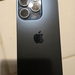 iPhone 15 Pro – 100% Battery Health – Boost Mobile