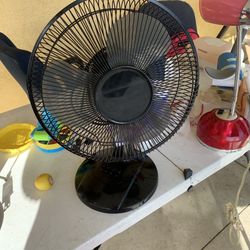 Small Fan / Ventilador Prqueño