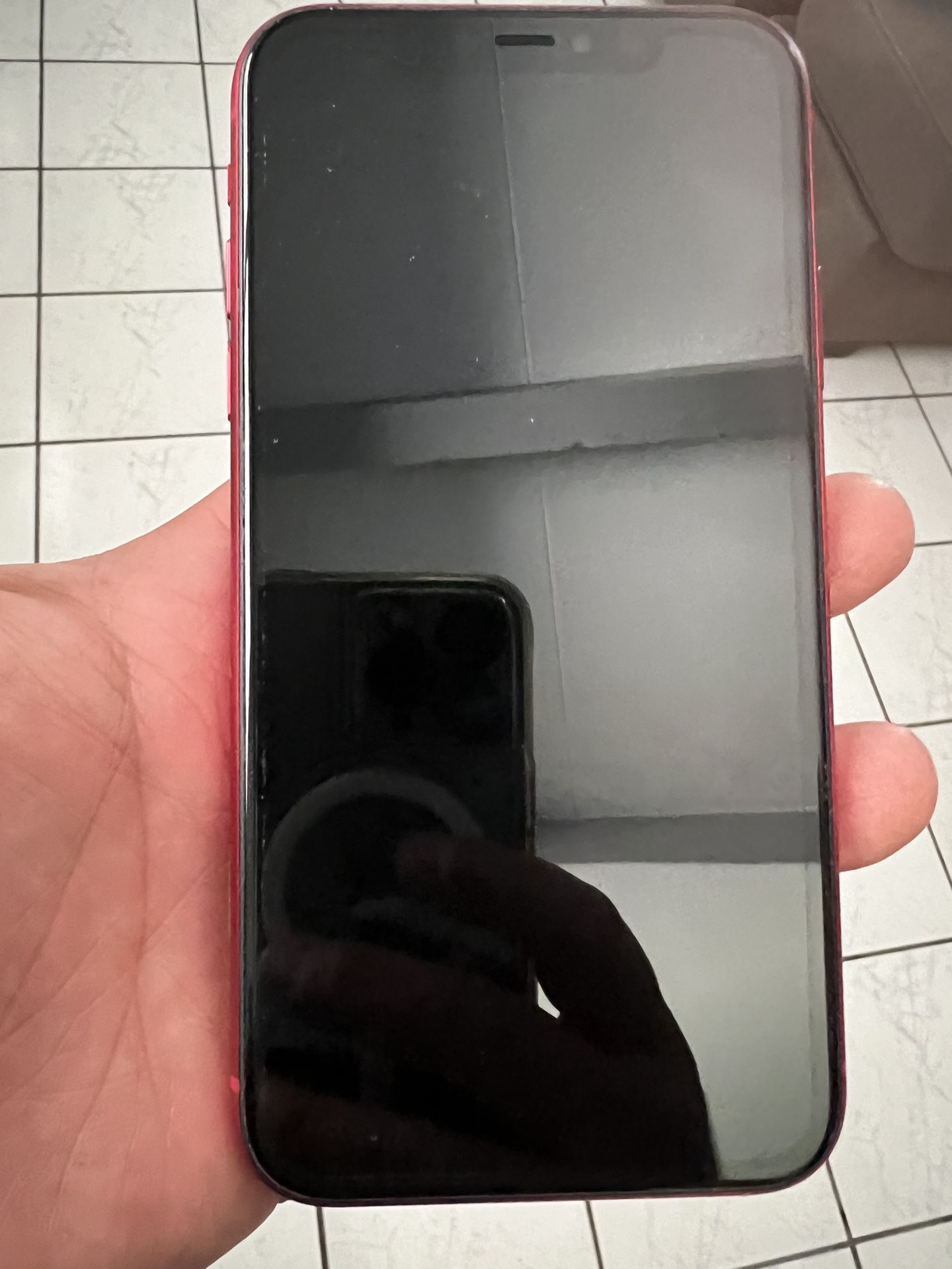 Red iPhone 11 64gb