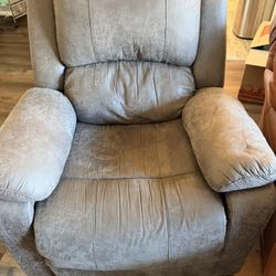 Comfortable Recliner Chair-great Condition 