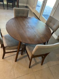 Round Dining Table
