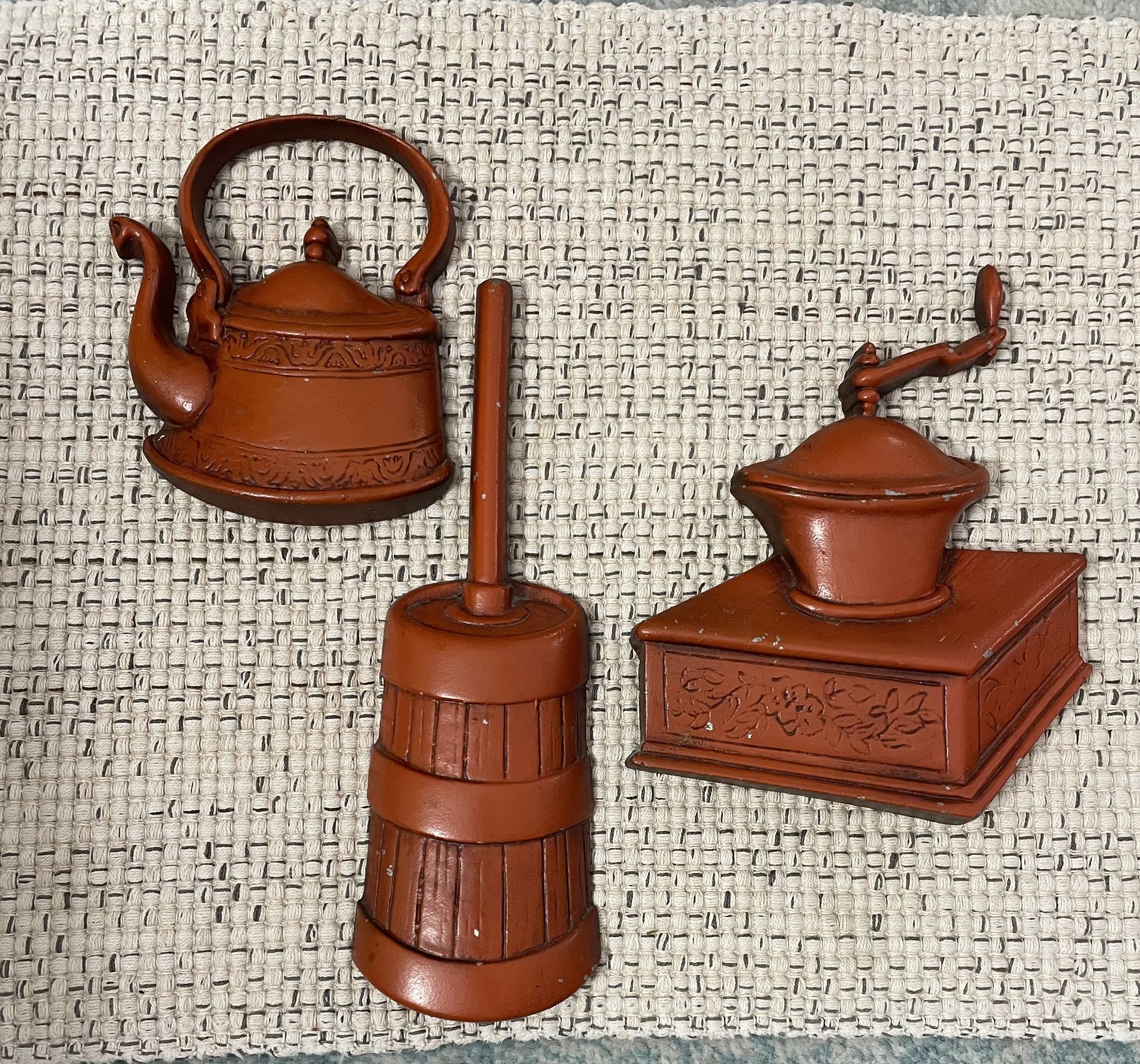 Grouping Of 3 - TEAPOT, CHURN And COFFEE GRINDER Sexton metal kitchen wall hangings