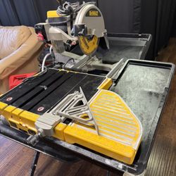 Weet Tile Saw Dewalt