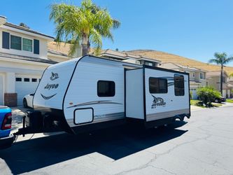 Jayco Jay Flight SLX Travel Trailer