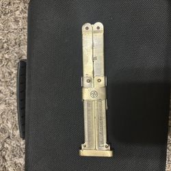 SS Warfren Paratroopers Blade