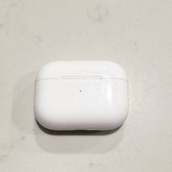 Apple AirPods Pro Charging Case + Right Earbud
