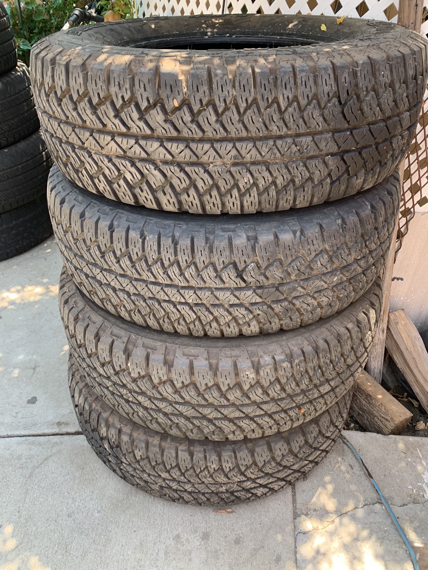 265/70 R 17 TIRES BRIDGESTONE