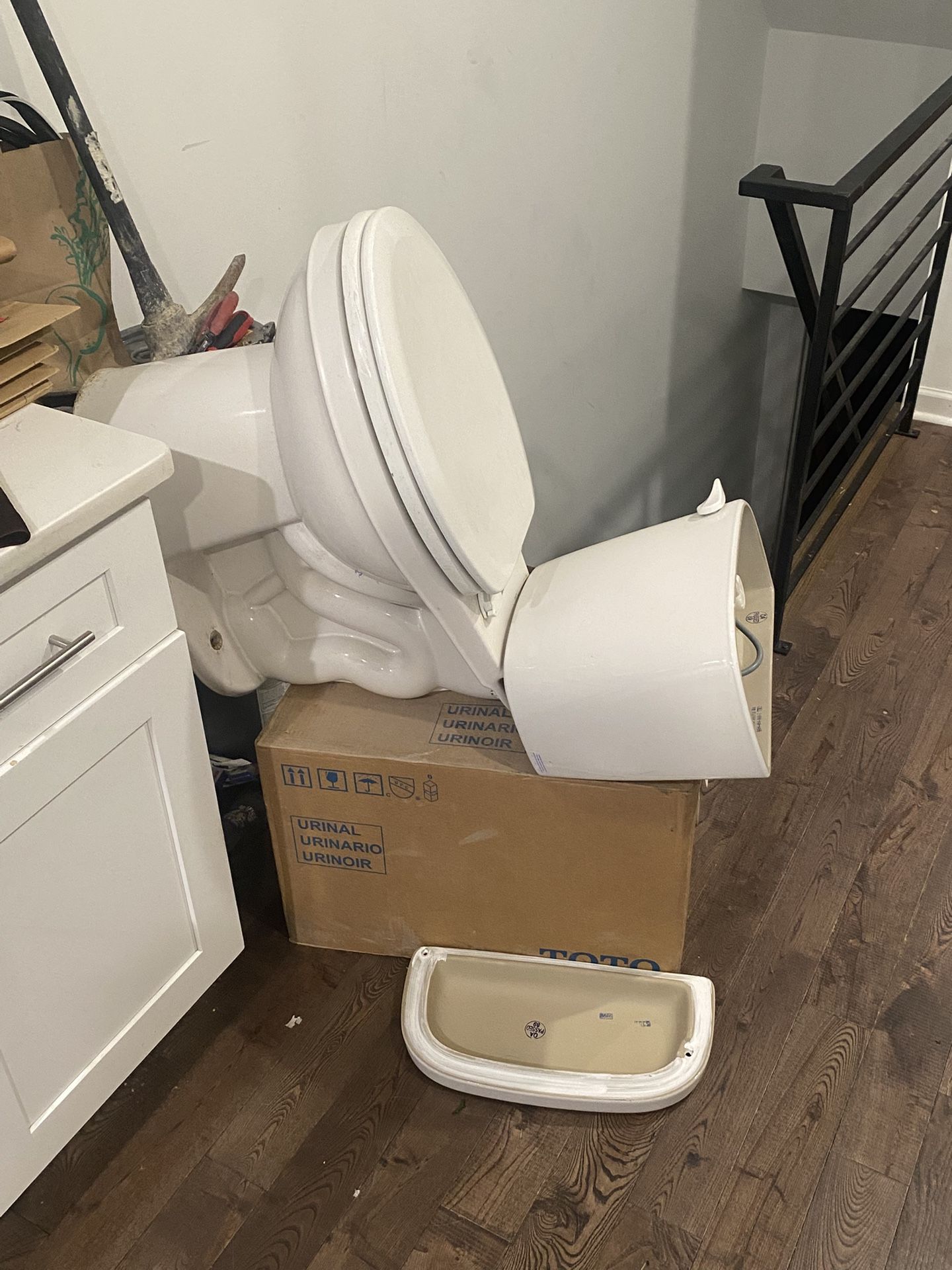 LIKE NEW GERBER TOILET AND URINAL