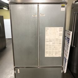 Sub Zero 42” Stainless Steel Built In French Door Refrigerator 