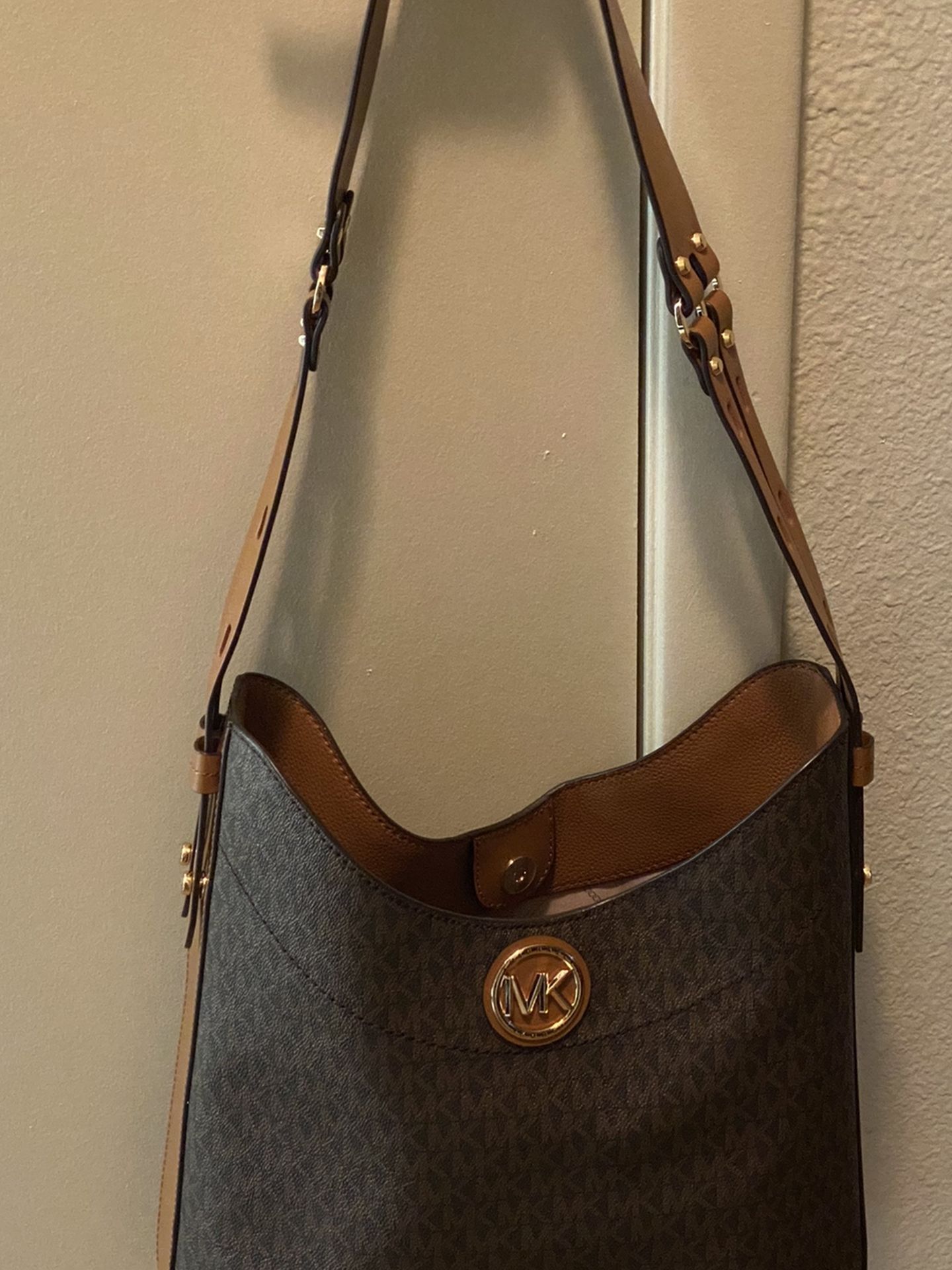 Michael Kors Large Hobo Shoulder Purse