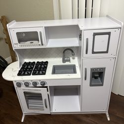 Kids Kitchen