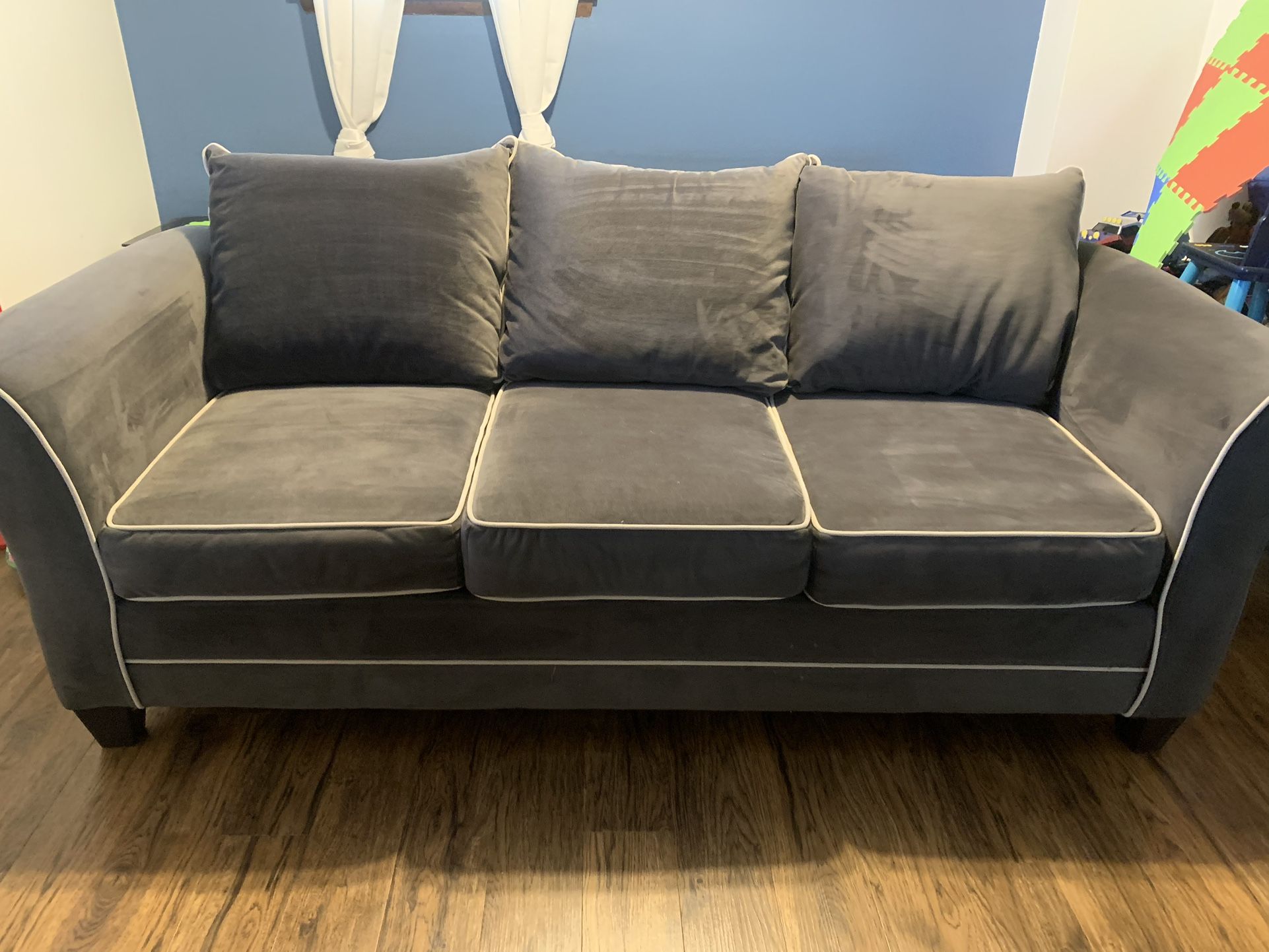 Sofa Set
