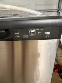 24” inch W . In great working condition Stainless Steel Dishwasher with Dry Boost