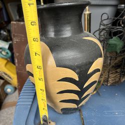 Vase  / Flower Pot