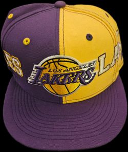 NwoT Los Angeles Lakers New Era Team Split 9FIFTY Snapback Hat