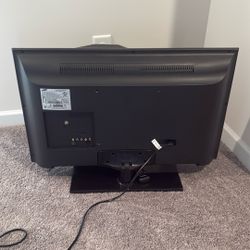 32 Inch Samsung TV (Not Smart)