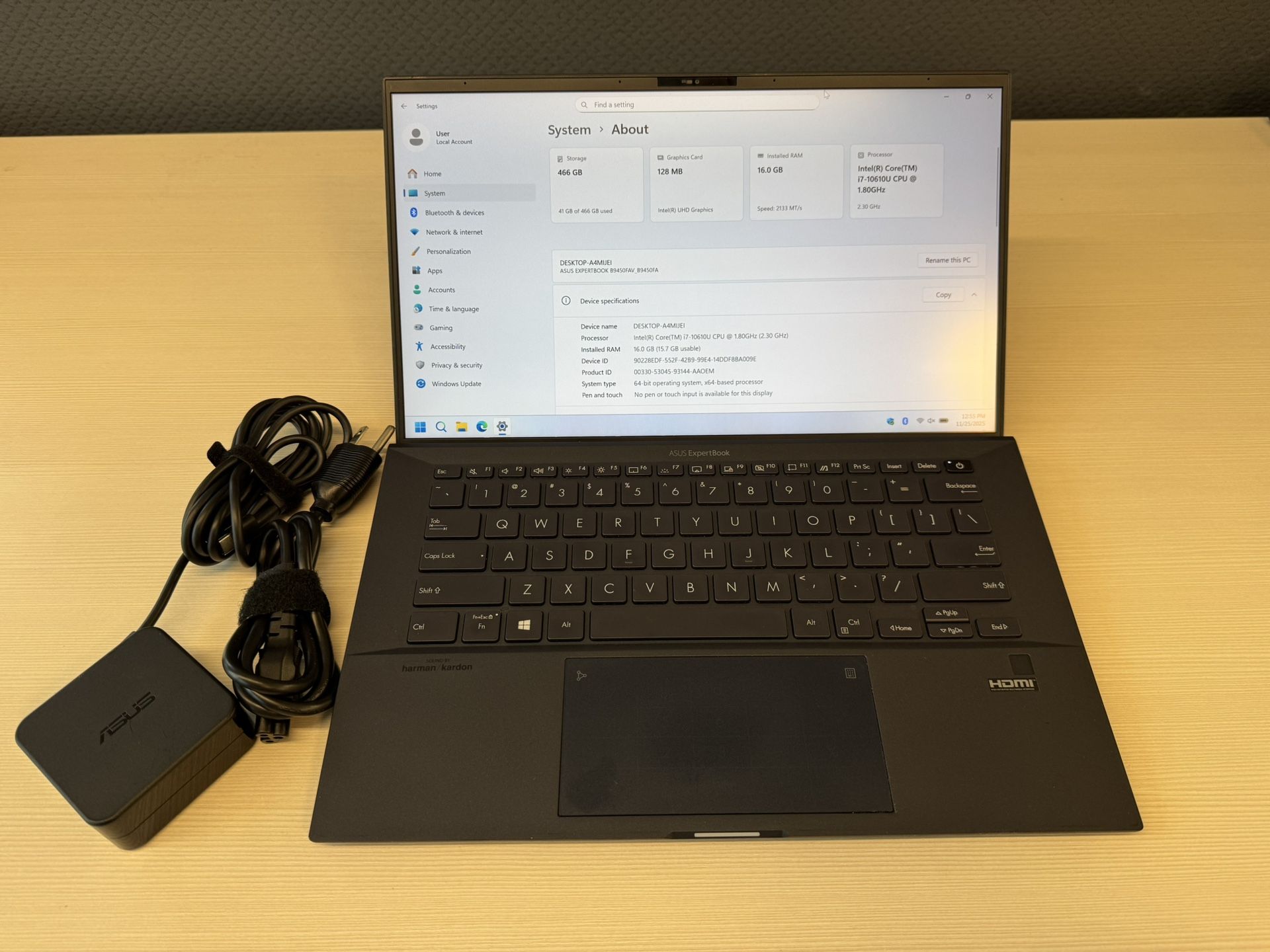 Asus ExpertBook B9450FA 13” Business Laptop In Excellent Condition