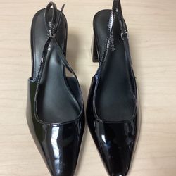 Marc Fisher, Black patent, Sling Back Size 10