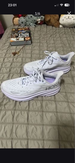 Lavender Hoka Women’s Shoes