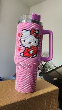 Stanley Cup Hello Kitty 