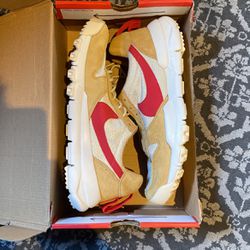 Nike Mars Yard Size 10 