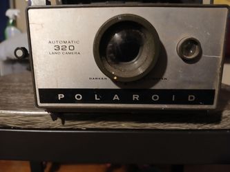 Antique  automatic  320  land camera  Polaroid