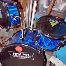 KIDS DRUM SET 