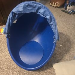 Blue Egg Kids Chair