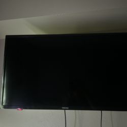 30” Toshiba TV W/ Remote