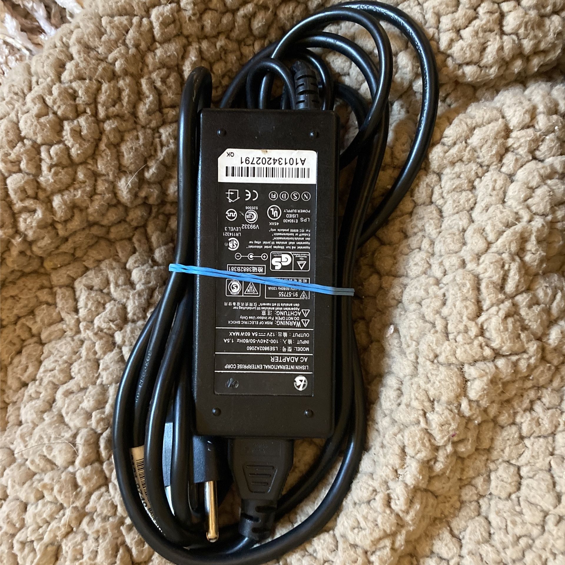 Lishin LSE9802A2060 AC Power Supply Charger Adapter