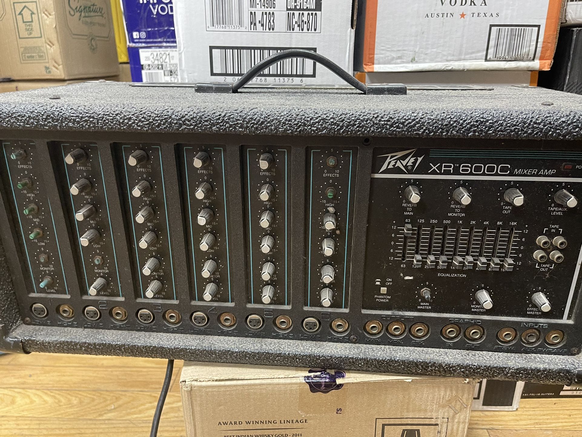 STERO SET FOR FOR SALE WITH AMP AND MIXER