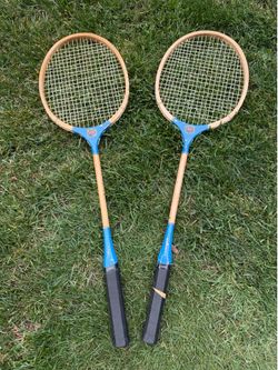 AHI Mid-Century Wooden Badminton Raquetes