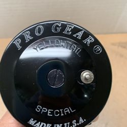 Fishing Gear Pro Gear Yellowtail Special Black& Nice