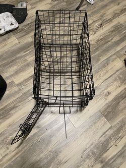 Folding Wire Dog Crate with divider  $5 🎉