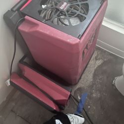 Dehumidifier 