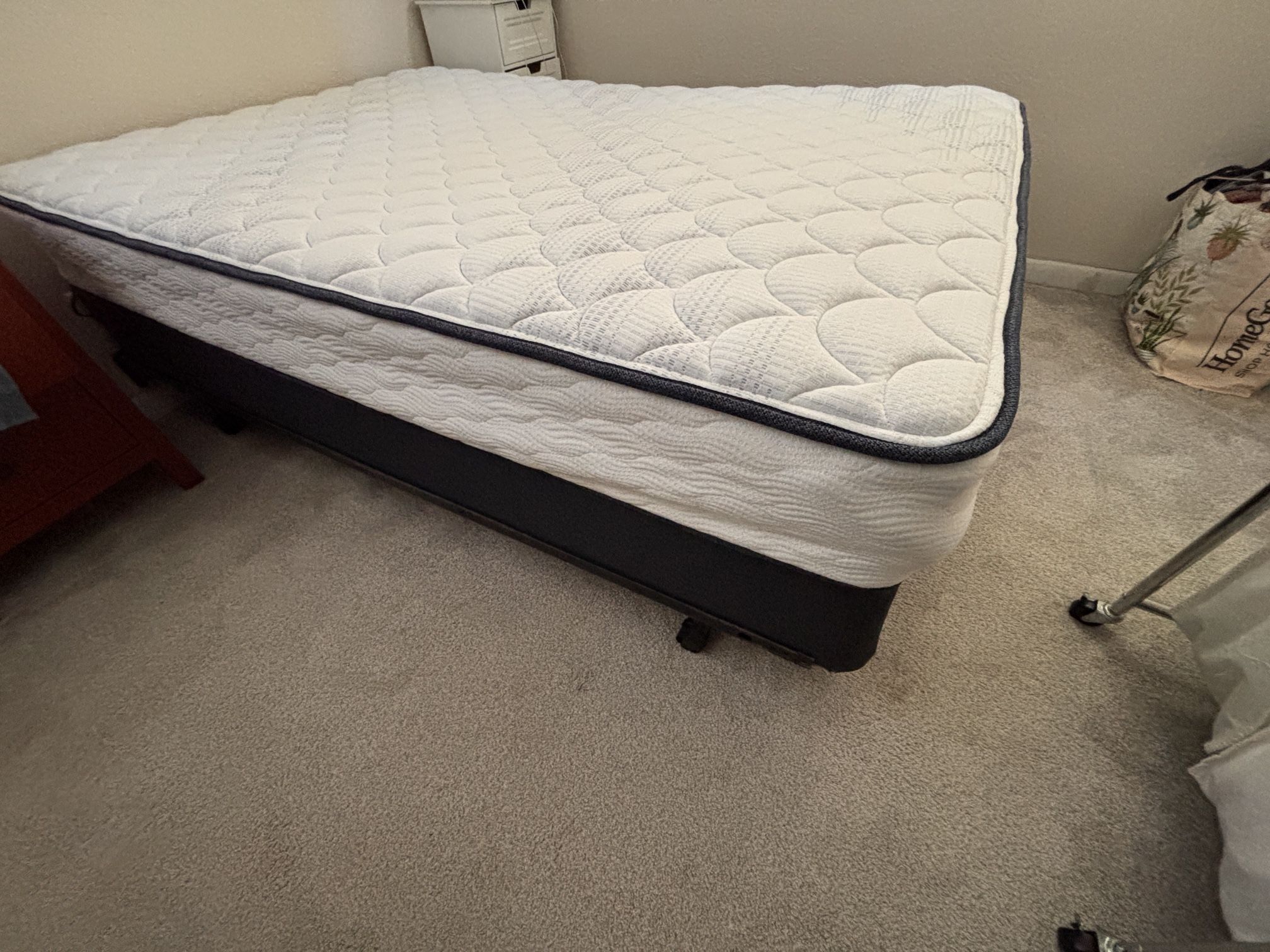 Full Size Bed