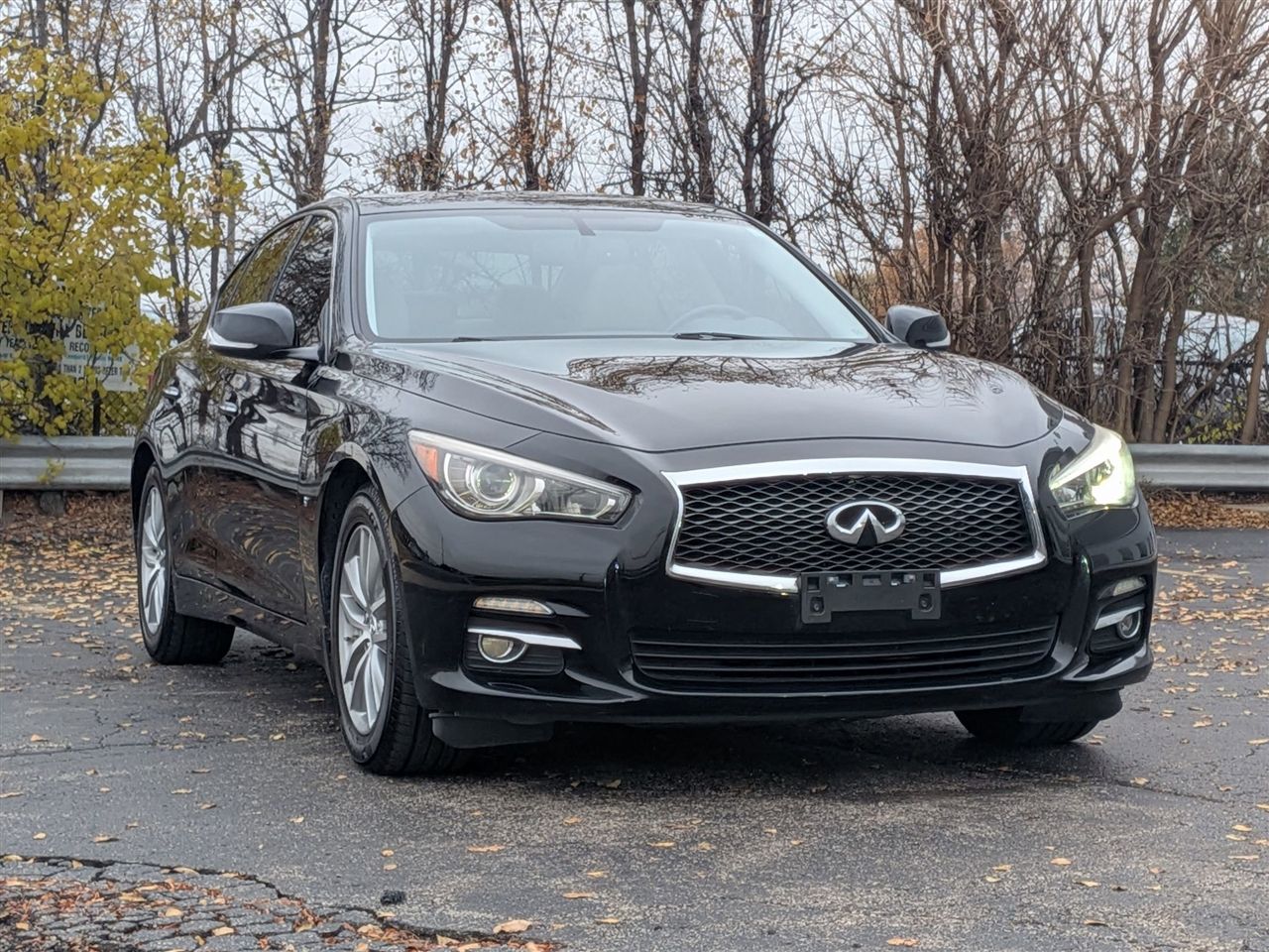 2015 Infiniti Q50