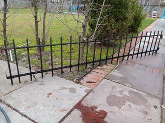 Garden Metal Railing