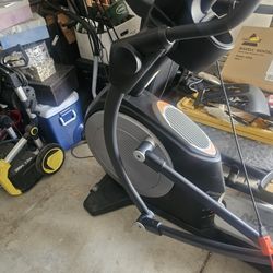 NordicTrack E 14.5 ELLIPTICAL 