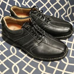 Clarks Oxford Mens Casual Dress Sz. 11