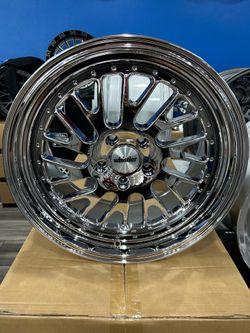 WHISTLER SK1-T 18x9 5x114 OFFSET 35 VACUUM CHROME $249 each