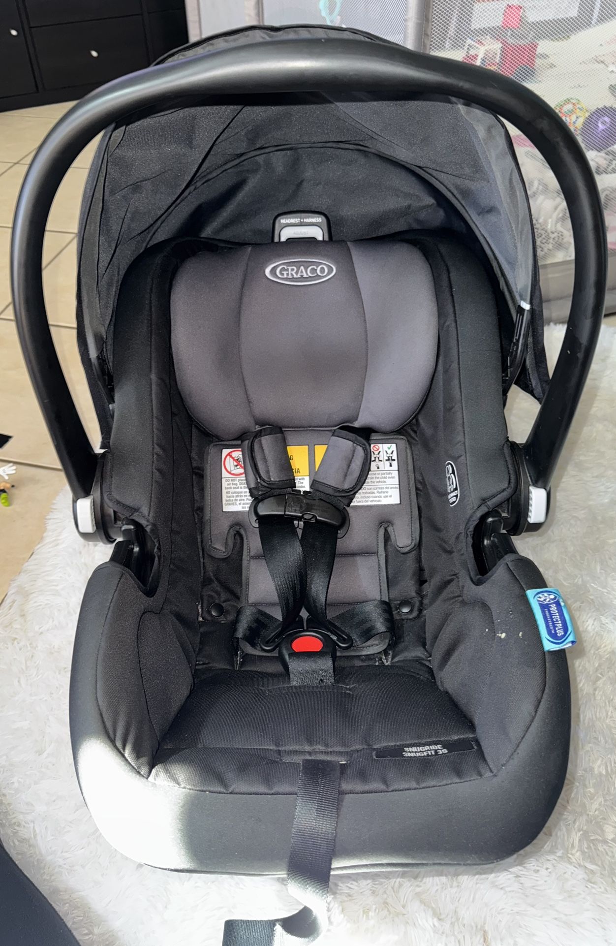 SnugFit infant Car Seat and Base