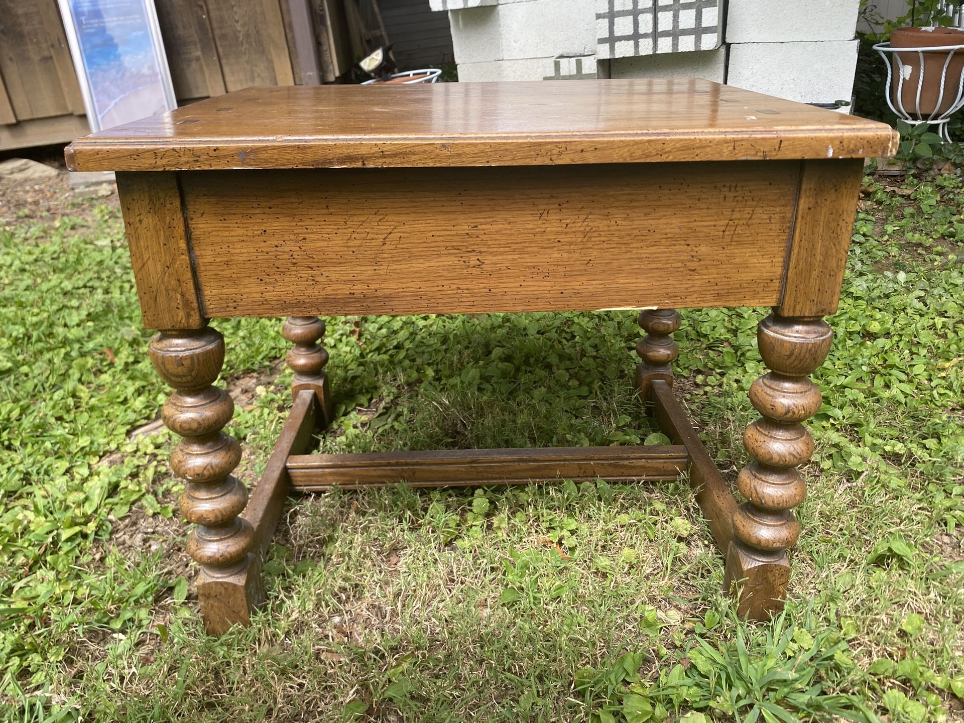 Wood coffee table 