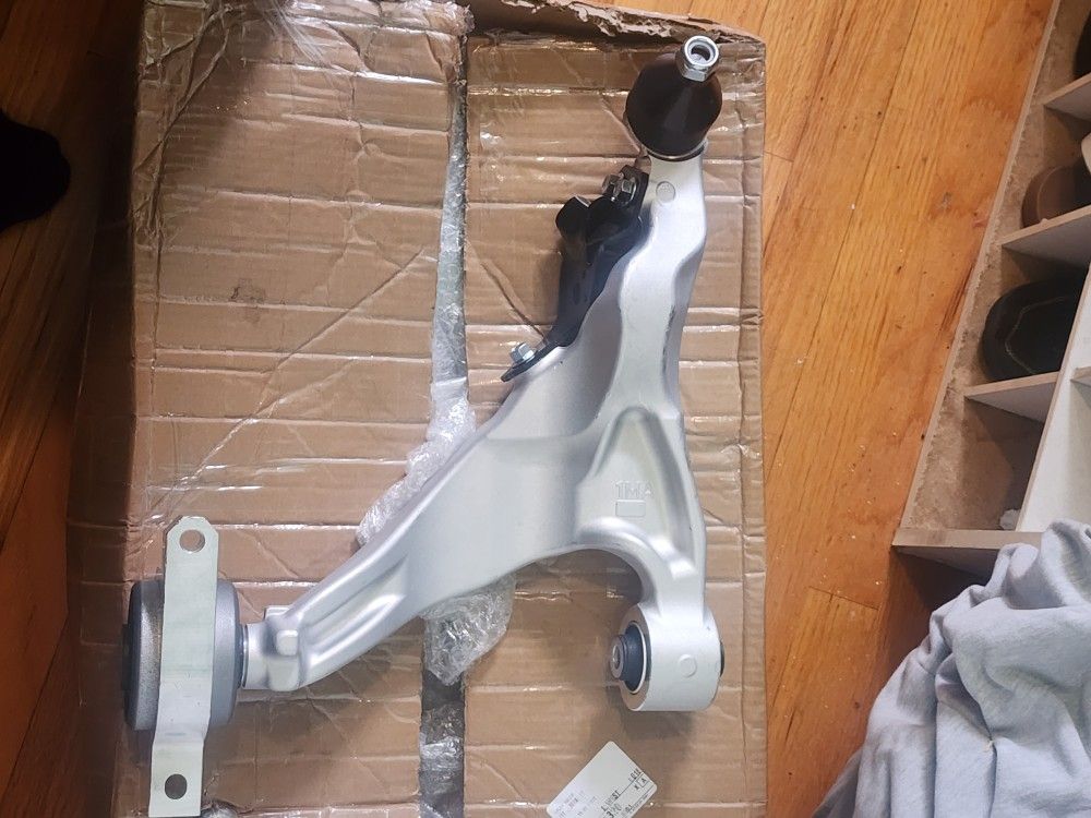 Infiniti G37 /M37 / M56 Rwd Control Arms Parts