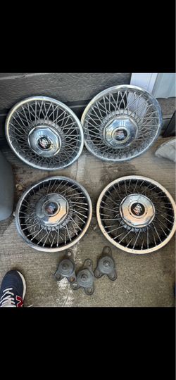 Buick Wire Spoke Hubcaps Set of 4