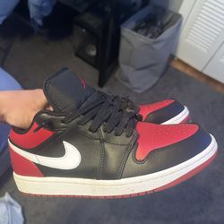 Mens Air Jordan Low Alternate Bred Toe Size 9.5