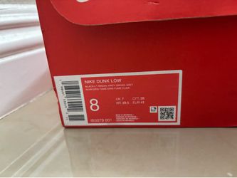 Low black and grey dunks size 8