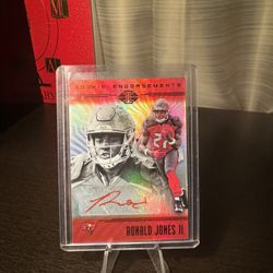 Ronald Jones ii Rookie Auto /49