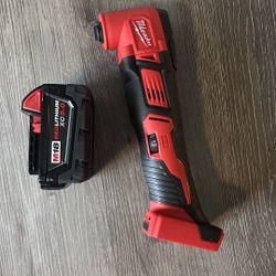 Multi Tool Milwaukee Nuevo 