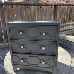 3 Drawer Dresser (Solid Wood)